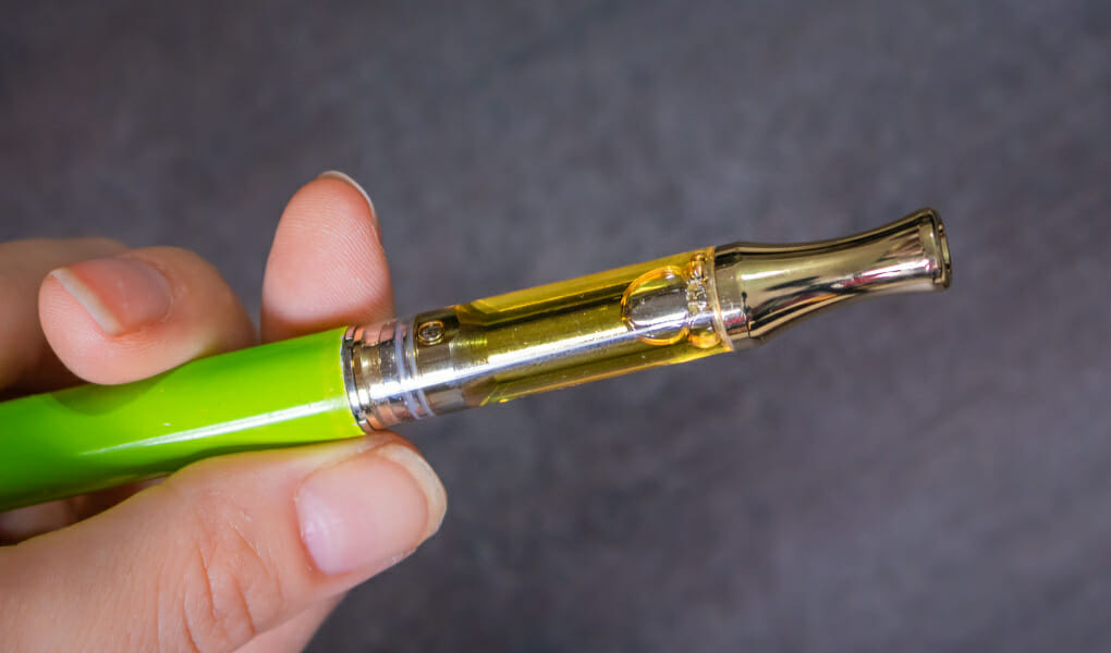 HOW DOES VAPING CBD MAKE YOU FEEL?